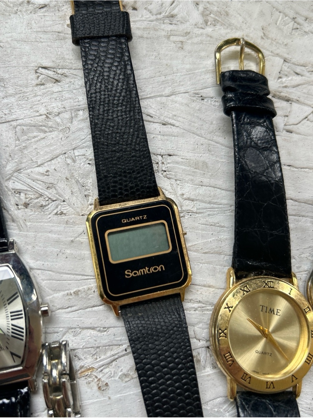 Multiples Gold Tone and Silver Tone Men’s Watches - Picture 3 of 9